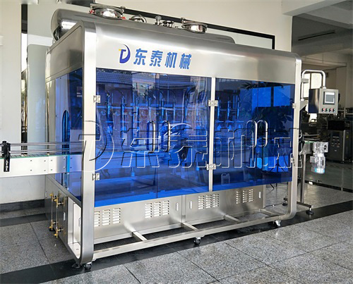 全自動食用油灌裝機(jī)日常維護(hù)別放松，東泰替你把關(guān)